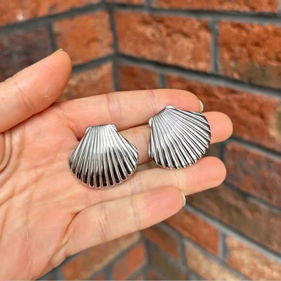 Seashell Silver Stainless Steel Waterproof Earrings - Picture 9 of 16